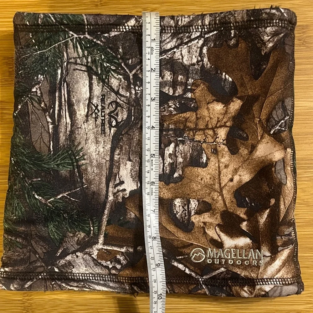 Magellan Outdoors RealTree Extra Camouflage Neck Gaiter with Thick Fleece Lining